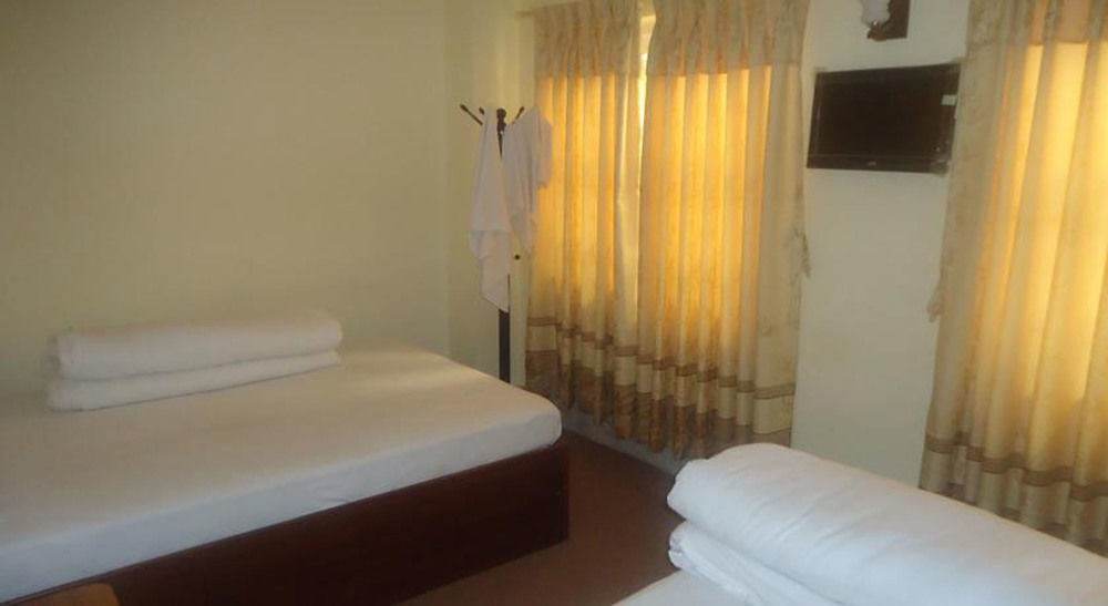 Hotel Jungle Sunset Camp Sauraha Exterior foto