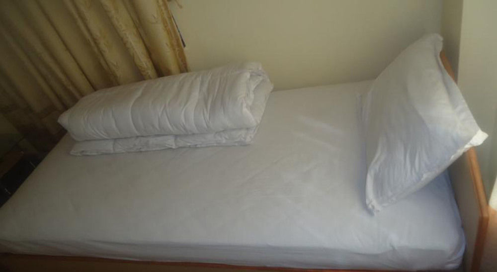 Hotel Jungle Sunset Camp Sauraha Exterior foto